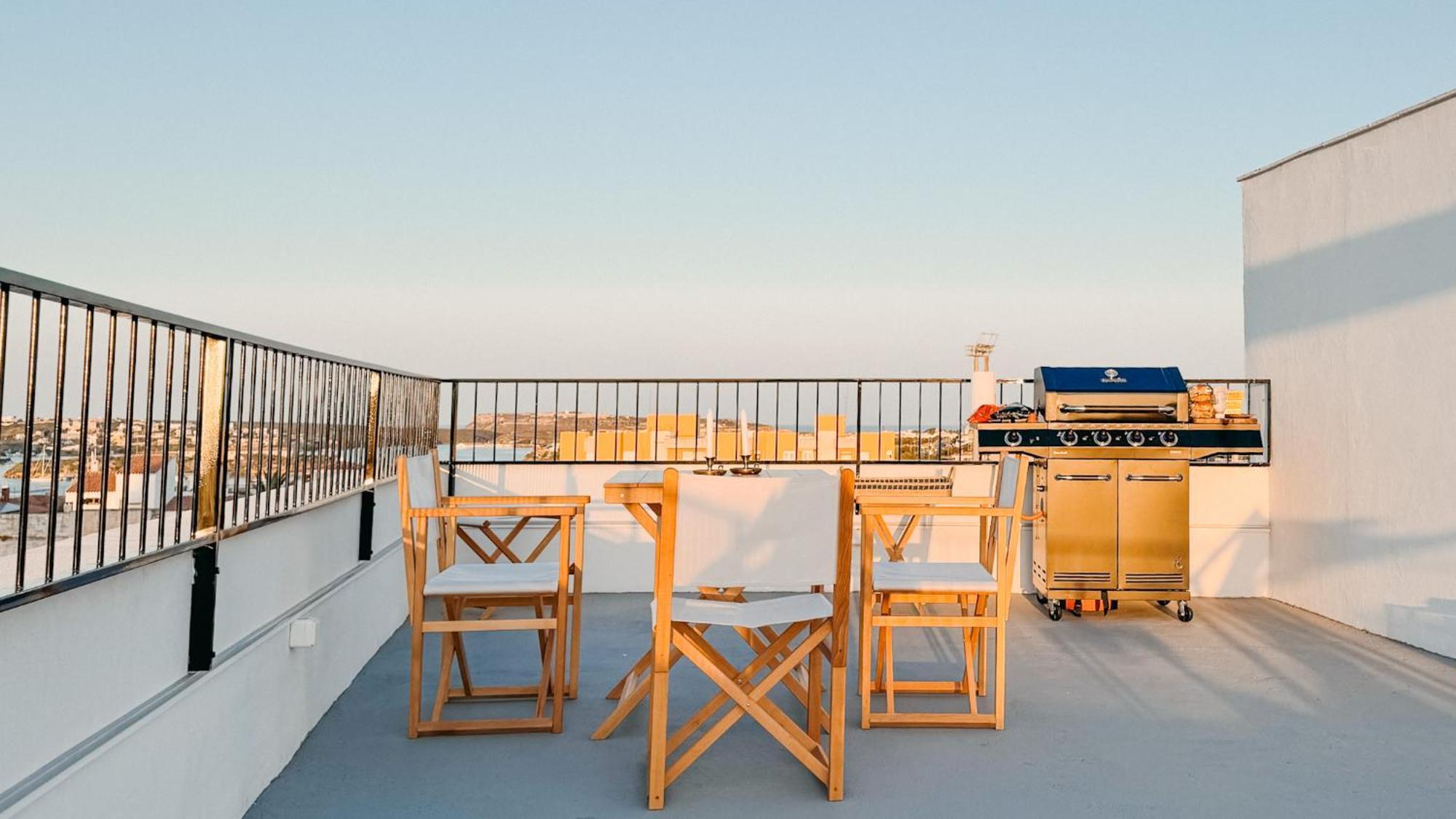 Hostal Sa Roqueta Mahon ภายนอก รูปภาพ