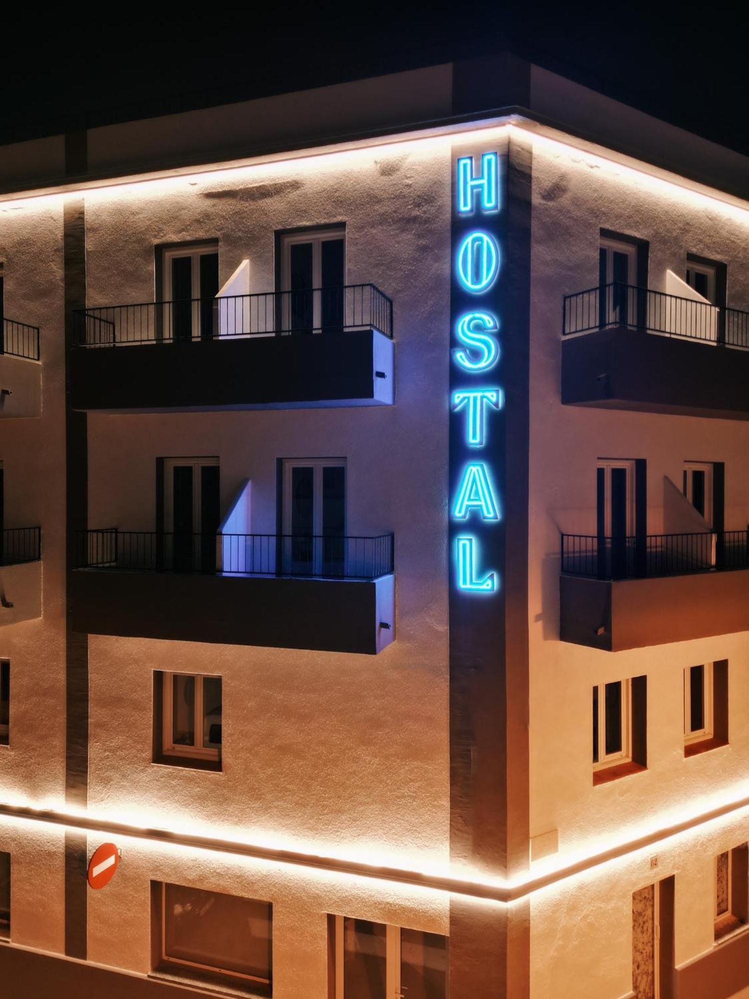 Hostal Sa Roqueta Mahon ภายนอก รูปภาพ