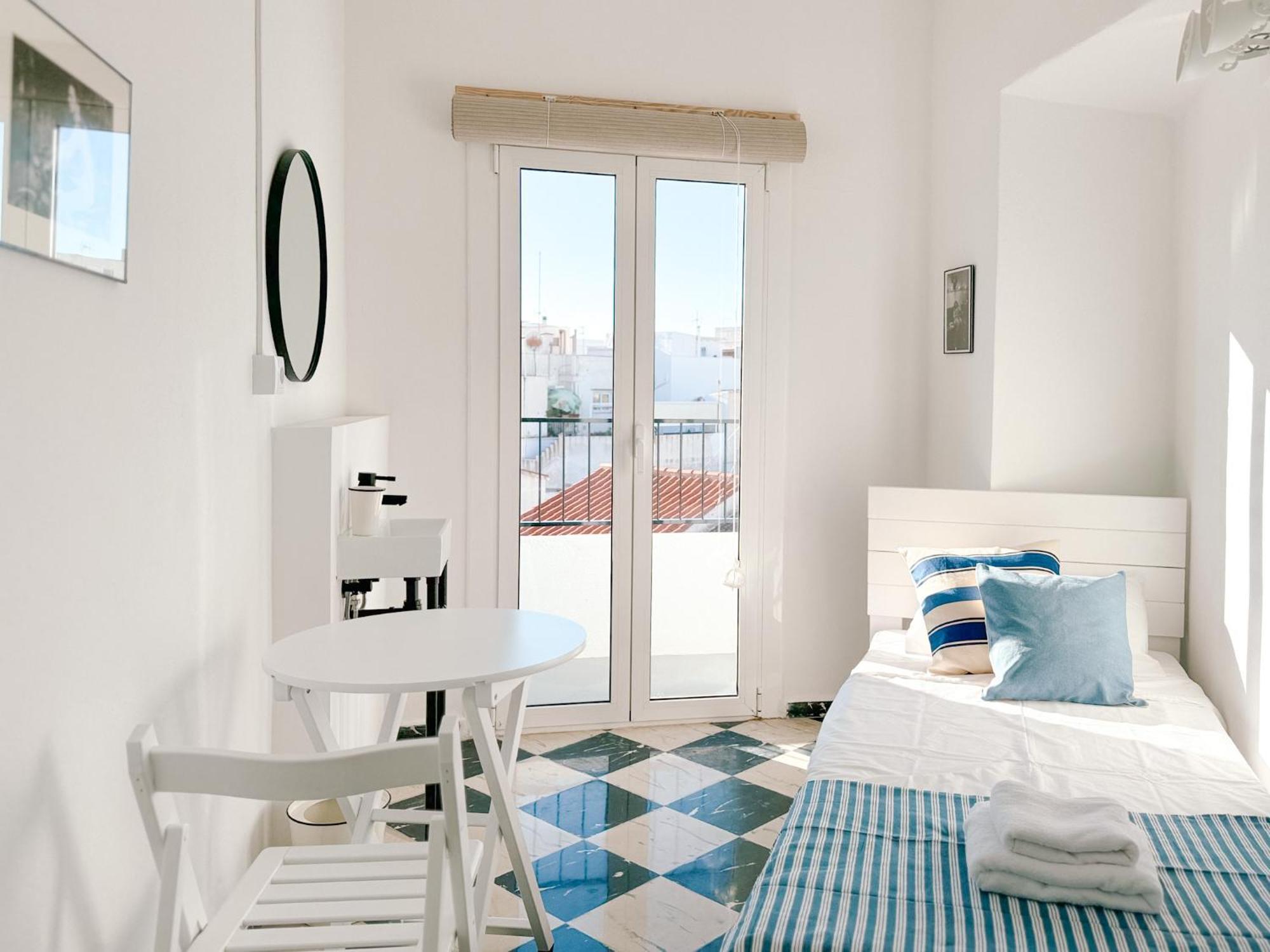 Hostal Sa Roqueta Mahon ภายนอก รูปภาพ